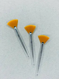 براش بادبزنی مو نارنجی اسید تراپی - دیلان شاپ