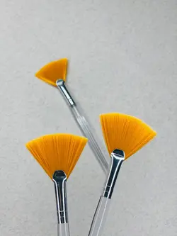 براش بادبزنی مو نارنجی اسید تراپی - دیلان شاپ