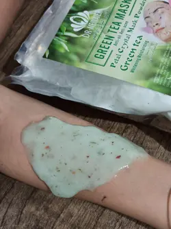 ماسک هیدروژلی گلبرگ درخت چای دکتر مینر