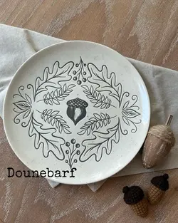 بشقاب طرح بلوط