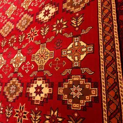گبه فرش ترکمن طرح بهارستان لاکی 500 شانه کد 8018
