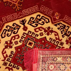 فرش گبه قشقایی طرح نگاره لاکی 700 شانه 9012
