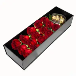باکس گل کتابی آناهیتا - 4 ، 8 و 15 شاخه رز هلندی + شکلات قلب