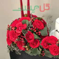 باکس گل و کیک ثمین - خرید گل و کیک + شمع برای سورپرایز تولد