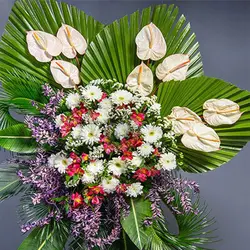 تاج گل کرزنتیا و آنتوریوم