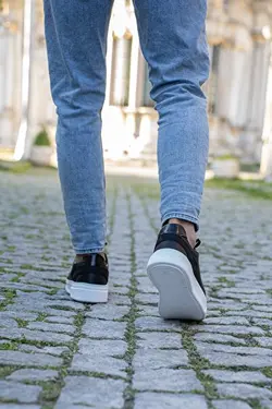 Silk Model Leather Stylish Daily Comfortable And Comfortable Sneaker Sports Shoes 166.02