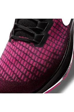 Air Zoom Pegasus 37 Running Women’s Sneakers – Black