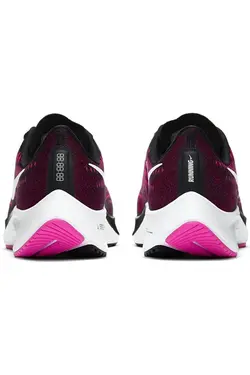 Air Zoom Pegasus 37 Running Women’s Sneakers – Black