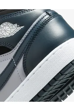 Air Jordan 1 Mid Junior Shoes