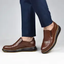 کفش اسپرت چرم طبیعی، رنگ قهوه ای، نوع چرم رویه ناپا طبیعی گاوی کد مدل ۵۰۲ برت