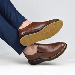 کفش اسپرت چرم طبیعی، رنگ قهوه ای، نوع چرم رویه ناپا طبیعی گاوی کد مدل ۵۰۲ برت