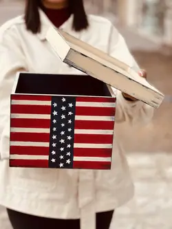 باکس چوبی مربع طرحدار