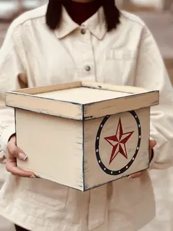 باکس چوبی مربع طرحدار