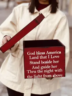 باکس چوبی مربع طرحدار