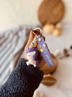 جاسوییچی یونیکورن رنگین کمان دار