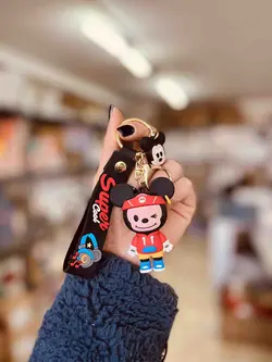 جاسوییچی میکی و مینی لباس پوش