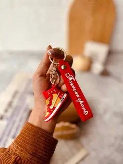 جاسوییچی کتونی ساقدار طرح LV