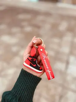 جاسوییچی کتونی طرح جردن