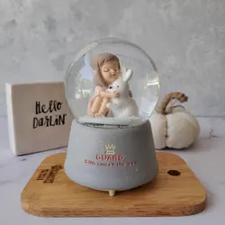 گوی پمپ دار دختر و خرگوش