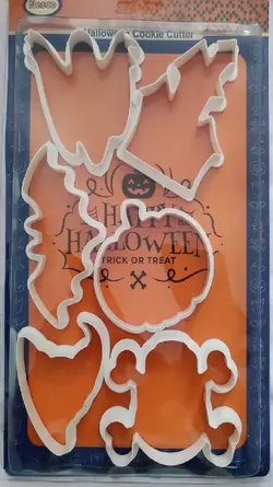 کاتر لاکی هالووین