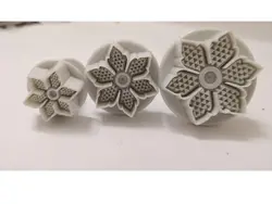 کاتر فشاری گل طرحدار