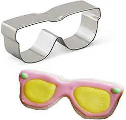 کاتر شیرینی پزی طرح عینک