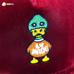کلاه پشت توری طرح LV Duck - کلاهسان