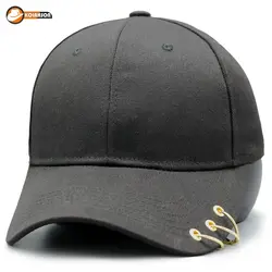 کلاه بیسبالی طرح پیرسینگ دار | کلاهسان