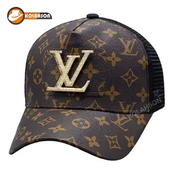 کلاه بیسبالی پشت توری طرح Louis vutton