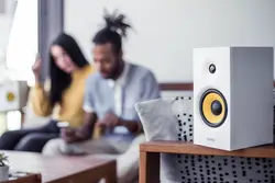 اسپیکر ادیفایر مدل r1080bt