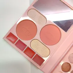 پلت سایه کیفی انی لیدی همراه رژ و گلیتر و رژگونه و هایلایتر (ANYLADY MAKE UP PALETTE MODEL : 8624DR)