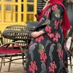 مانتو ژاکارد مشکی بهاره با گل های قرمز ترک