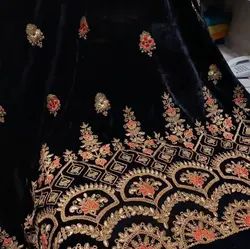 مانتو مخمل سوزندوزی مشکی بلند مجلسی گل برجسته هندی