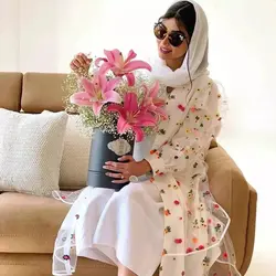 مانتو مزونی شیک و بهاره تور و سوزن دوزی و کرپ اورجینال ترک