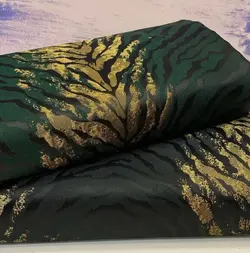 مانتو ژاکارد سبز مجلسی طرحدار ترک