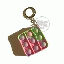 جاسوییچی پاپ ایت رنگ پاستیلی صورتی، سبز و بنفش