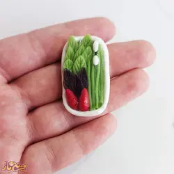 مینیاتوری سبزی خوردن خمیری