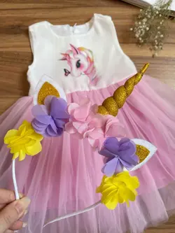 پیراهن و تاج