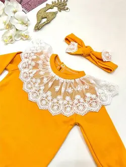 زیردکمه یقه توردار و تل