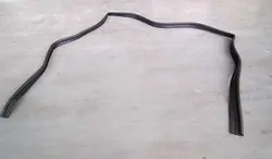 نوار دور شیشه درب جلو چپ