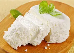 پنیر گاو محلی 500 گرمی