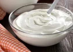 ماست چکیده ساده گاو 500 گرمی