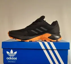 کفش طبیعت گردی آدیداس Black/Orange