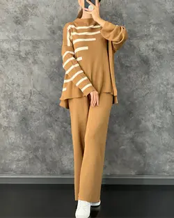 بلوز شلوار خط‌دار