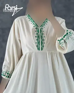 پیراهن نیلوفر