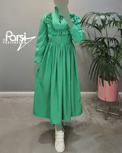 پیراهن یقه بسته