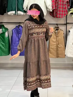 پیراهن بلند پشمی (۱۶۰۲)