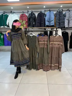 پیراهن بلند پشمی (۱۶۰۲)