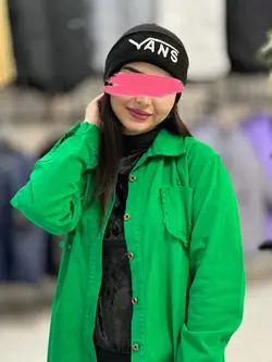 کلاه بافت آکریل گلدوزی شده (۱۶۹۹)