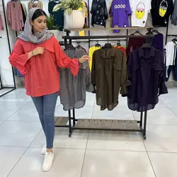 شومیز پشت بلند چهارخونه    (۱۳۵۷)